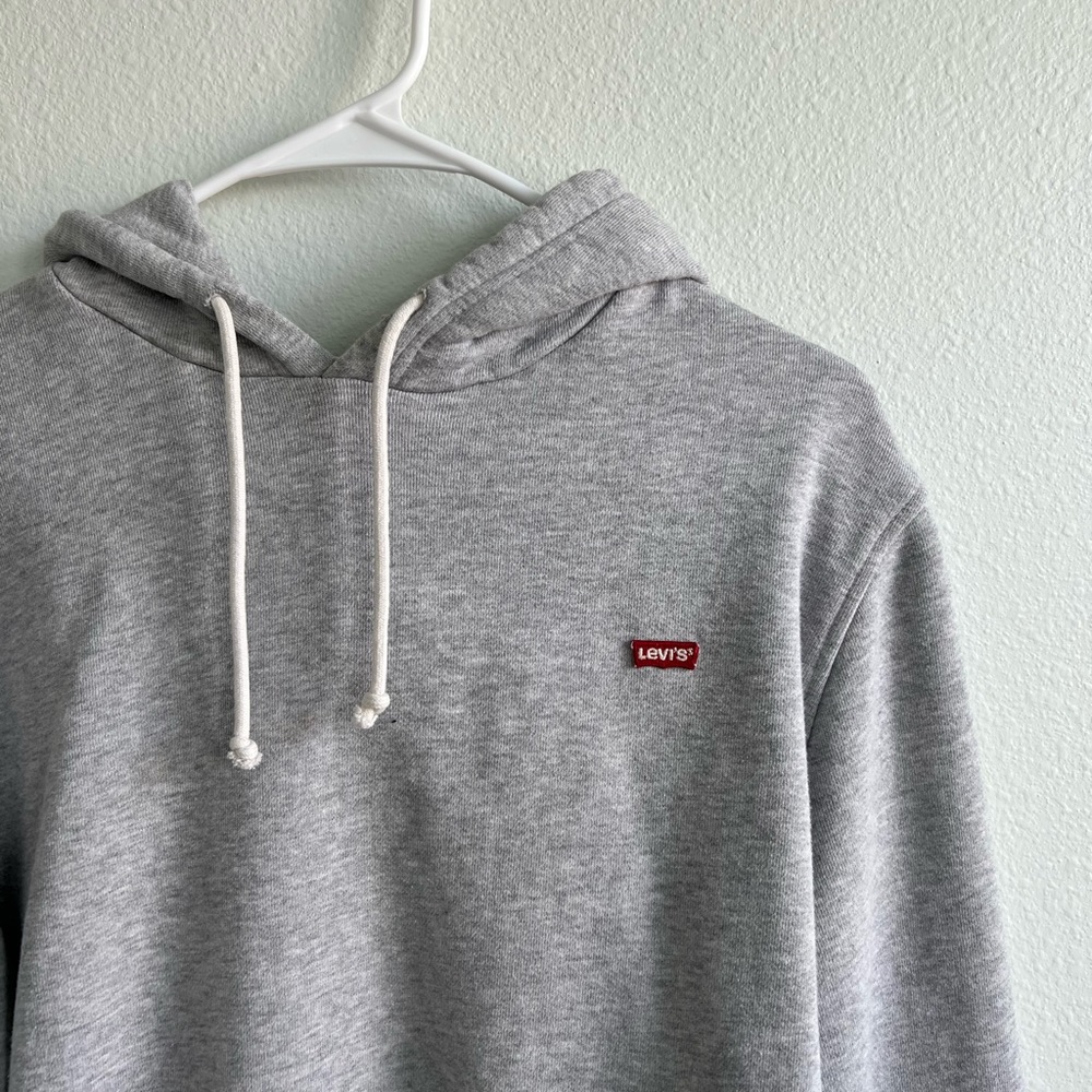 Gray Levi’s Hoodie